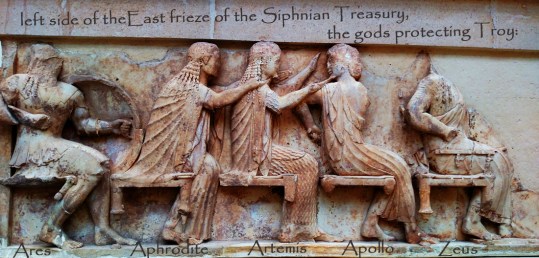 delphi-left side of the east frieze-Siphnian Treasury