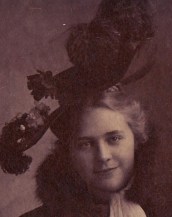 Emma 1899-cropped