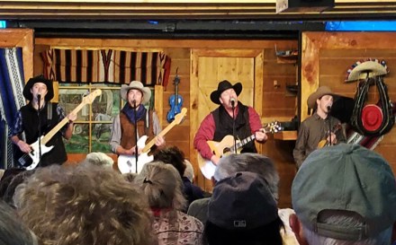 Aug 30-After Dinner Entertainment